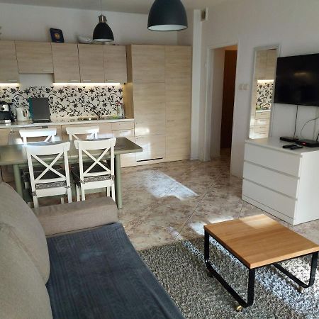 Apartament Portowy Z Garazem, Ul Towarowa Kołobrzeg Eksteriør billede