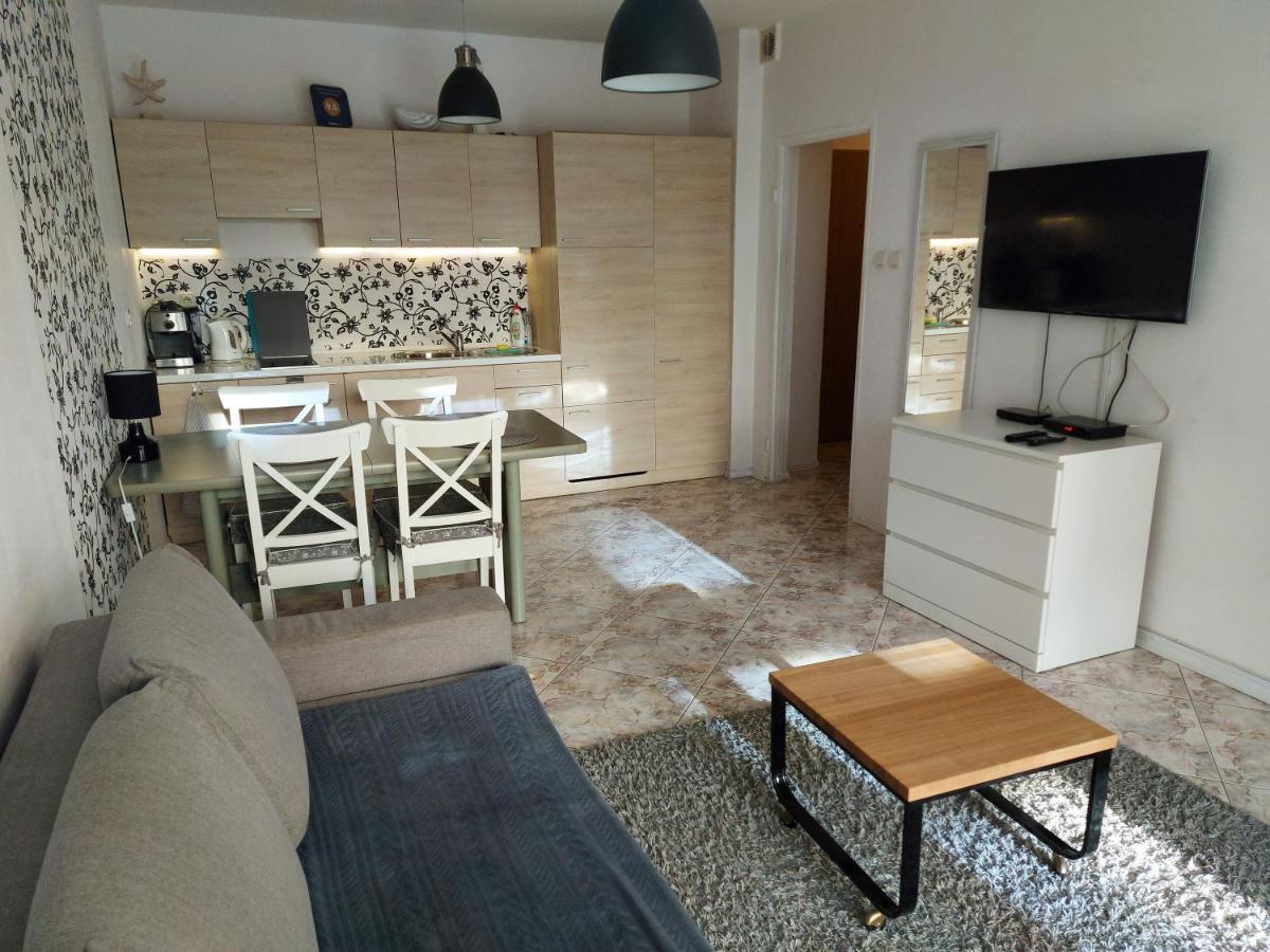 Apartament Portowy Z Garazem, Ul Towarowa Kołobrzeg Eksteriør billede