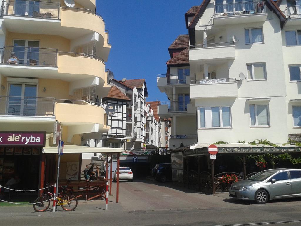 Apartament Portowy Z Garazem, Ul Towarowa Kołobrzeg Eksteriør billede